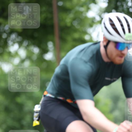 15.06.2025 - 7 Türme Triathlon Yannick Fuchs http://msf.ph/oto/7990708 15.06.2025 11:54:53 Radfahren 305 meine-sportfotos.de