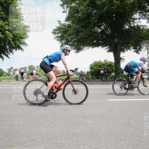 15.06.2025 - 7 Türme Triathlon Yannick Fuchs http://msf.ph/oto/7990732 15.06.2025 13:17:37 Radfahren 489, 543, 574, 590, 666, 764, 800, 850, 894 meine-sportfotos.de