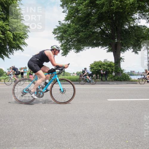 15.06.2025 - 7 Türme Triathlon Yannick Fuchs http://msf.ph/oto/7990793 15.06.2025 13:18:07 Radfahren 205, 408, 556, 768, 799, 843, 878, 1022, 1046, 1089, 1094 meine-sportfotos.de