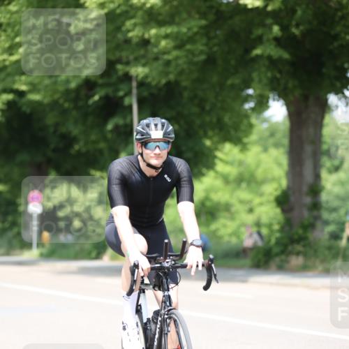 15.06.2025 - 7 Türme Triathlon Yannick Fuchs http://msf.ph/oto/7990822 15.06.2025 13:03:59 Radfahren 303, 364, 432, 1127, 1186 meine-sportfotos.de