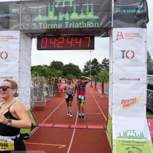 15.06.2025 - 7 Türme Triathlon Michael Strokosch http://msf.ph/oto/7990869 15.06.2025 14:24:47 Ziel 575, 764, 1021, 1046, 1080 meine-sportfotos.de