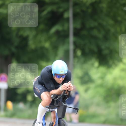 15.06.2025 - 7 Türme Triathlon Yannick Fuchs http://msf.ph/oto/7990873 15.06.2025 11:56:07 Radfahren  meine-sportfotos.de