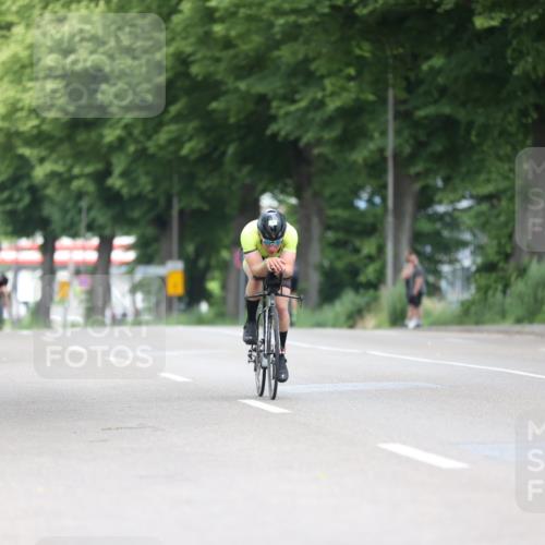 15.06.2025 - 7 Türme Triathlon Yannick Fuchs http://msf.ph/oto/7990913 15.06.2025 11:56:16 Radfahren 207 meine-sportfotos.de