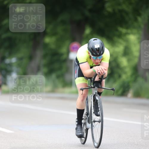 15.06.2025 - 7 Türme Triathlon Yannick Fuchs http://msf.ph/oto/7990940 15.06.2025 11:56:17 Radfahren 207 meine-sportfotos.de