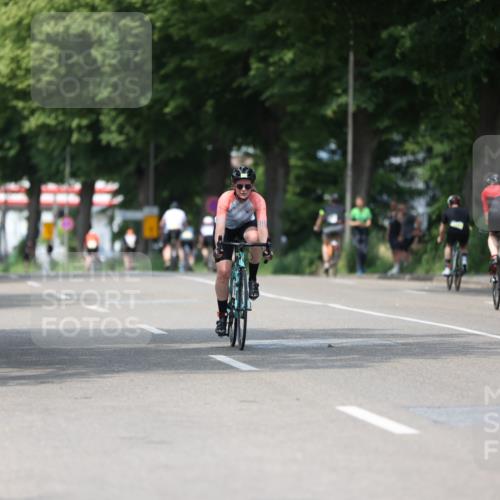 15.06.2025 - 7 Türme Triathlon Yannick Fuchs http://msf.ph/oto/7991076 15.06.2025 13:04:29 Radfahren 271, 379 meine-sportfotos.de