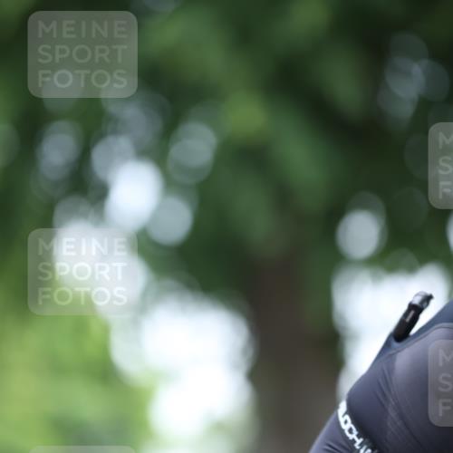 15.06.2025 - 7 Türme Triathlon Yannick Fuchs http://msf.ph/oto/7991085 15.06.2025 11:56:26 Radfahren 211, 303 meine-sportfotos.de