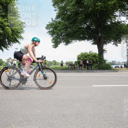 15.06.2025 - 7 Türme Triathlon Yannick Fuchs http://msf.ph/oto/7991113 15.06.2025 13:20:39 Radfahren 356, 444, 496, 610 meine-sportfotos.de