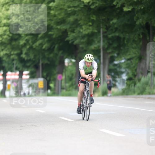 15.06.2025 - 7 Türme Triathlon Yannick Fuchs http://msf.ph/oto/7991179 15.06.2025 11:57:06 Radfahren 234 meine-sportfotos.de