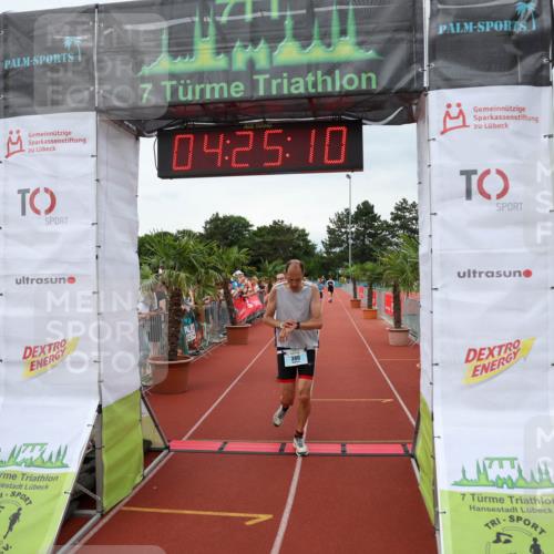 15.06.2025 - 7 Türme Triathlon Michael Strokosch http://msf.ph/oto/7991193 15.06.2025 14:25:10 Ziel 380, 932, 1030 meine-sportfotos.de