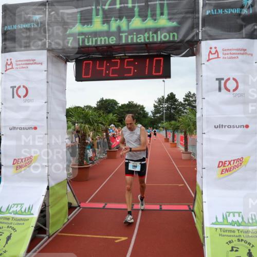 15.06.2025 - 7 Türme Triathlon Michael Strokosch http://msf.ph/oto/7991200 15.06.2025 14:25:10 Ziel 380, 932, 1030 meine-sportfotos.de