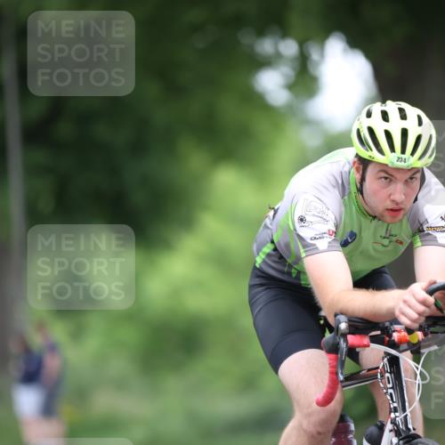 15.06.2025 - 7 Türme Triathlon Yannick Fuchs http://msf.ph/oto/7991209 15.06.2025 11:57:08 Radfahren 234 meine-sportfotos.de