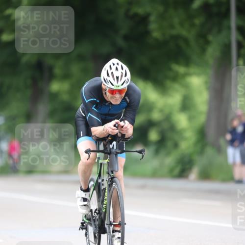 15.06.2025 - 7 Türme Triathlon Yannick Fuchs http://msf.ph/oto/7991265 15.06.2025 11:57:15 Radfahren 218 meine-sportfotos.de