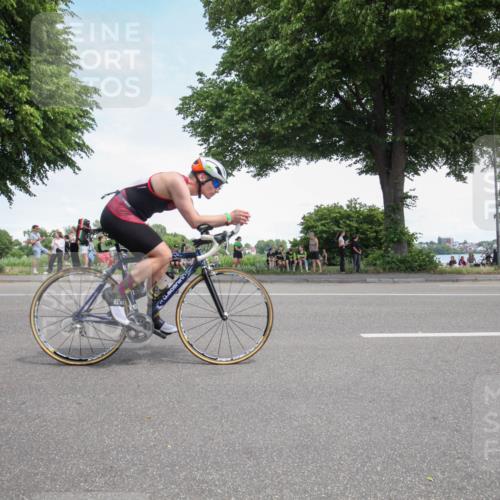 15.06.2025 - 7 Türme Triathlon Yannick Fuchs http://msf.ph/oto/7991413 15.06.2025 13:23:15 Radfahren 594, 1171 meine-sportfotos.de