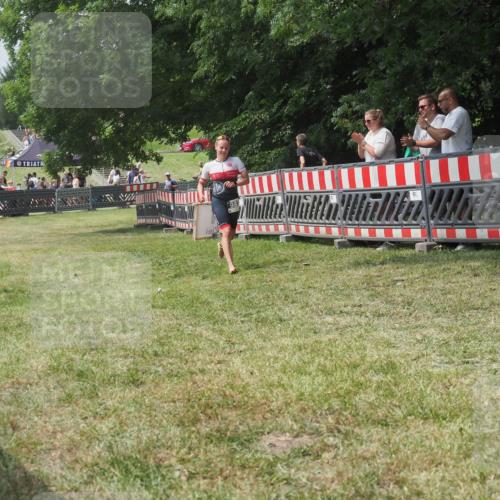 21.06.2025 - 27. Vierlanden-Triathlon KatJ http://msf.ph/oto/7991484 15.06.2025 12:33:51 Laufen  meine-sportfotos.de