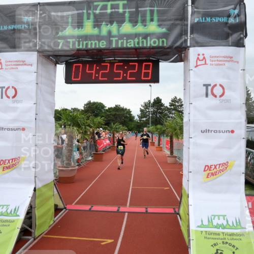 15.06.2025 - 7 Türme Triathlon Michael Strokosch http://msf.ph/oto/7991517 15.06.2025 14:25:27 Ziel 847, 894, 994 meine-sportfotos.de
