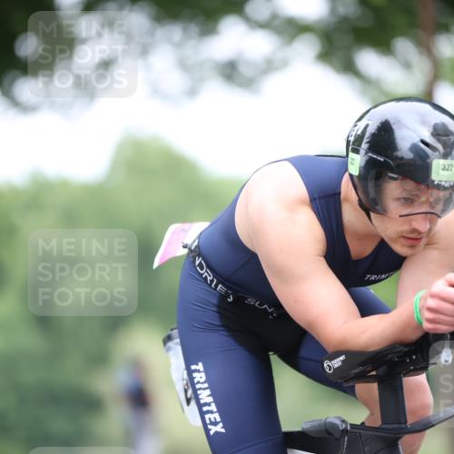 15.06.2025 - 7 Türme Triathlon Yannick Fuchs http://msf.ph/oto/7991529 15.06.2025 11:57:58 Radfahren 303 meine-sportfotos.de