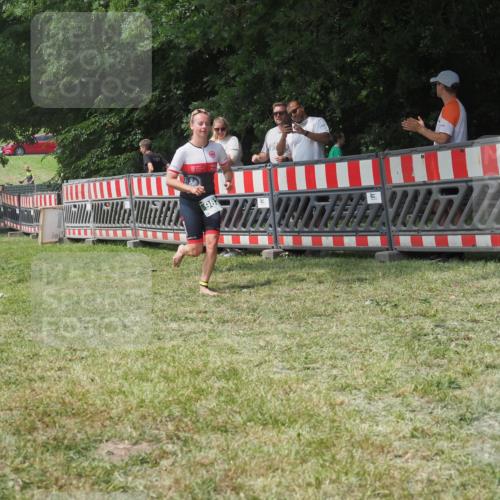 21.06.2025 - 27. Vierlanden-Triathlon KatJ http://msf.ph/oto/7991535 15.06.2025 12:33:52 Laufen  meine-sportfotos.de