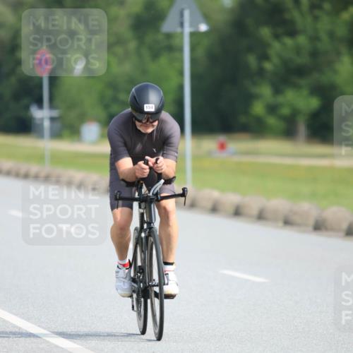15.06.2025 - 27. Vierlanden-Triathlon H.Heesch http://msf.ph/oto/7991536 15.06.2025 10:00:12 Radfahren 154 meine-sportfotos.de