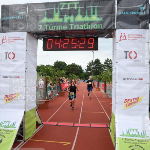 15.06.2025 - 7 Türme Triathlon Michael Strokosch http://msf.ph/oto/7991538 15.06.2025 14:25:28 Ziel 847, 994 meine-sportfotos.de