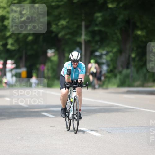 15.06.2025 - 7 Türme Triathlon Yannick Fuchs http://msf.ph/oto/7991547 15.06.2025 13:04:50 Radfahren 464, 502, 944, 1007, 1082 meine-sportfotos.de