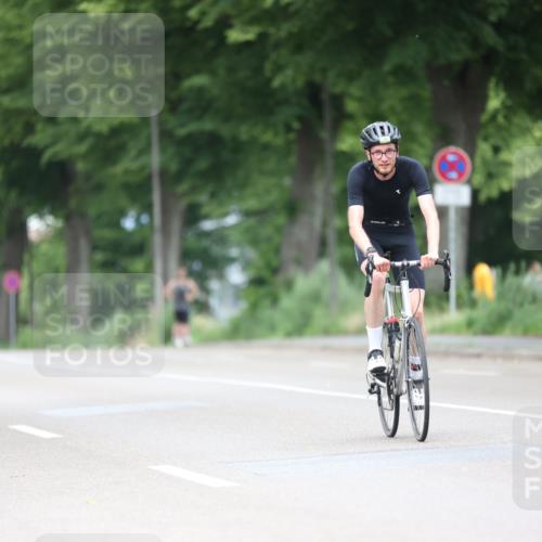 15.06.2025 - 7 Türme Triathlon Yannick Fuchs http://msf.ph/oto/7991596 15.06.2025 11:58:23 Radfahren 258 meine-sportfotos.de