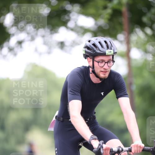 15.06.2025 - 7 Türme Triathlon Yannick Fuchs http://msf.ph/oto/7991616 15.06.2025 11:58:25 Radfahren 258, 276 meine-sportfotos.de