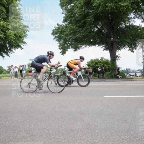 15.06.2025 - 7 Türme Triathlon Yannick Fuchs http://msf.ph/oto/7991622 15.06.2025 13:24:43 Radfahren 613, 674, 789, 924 meine-sportfotos.de