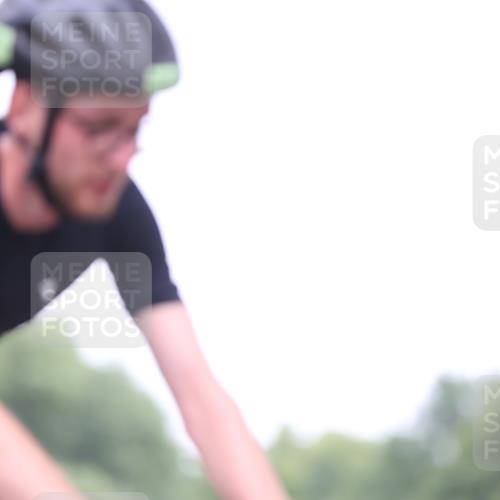 15.06.2025 - 7 Türme Triathlon Yannick Fuchs http://msf.ph/oto/7991640 15.06.2025 11:58:25 Radfahren 258, 276 meine-sportfotos.de