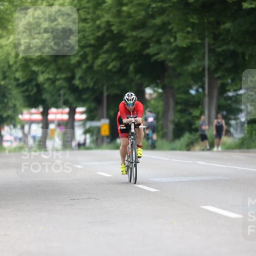 15.06.2025 - 7 Türme Triathlon Yannick Fuchs http://msf.ph/oto/7991659 15.06.2025 11:58:44 Radfahren 205, 234 meine-sportfotos.de