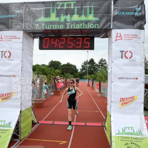 15.06.2025 - 7 Türme Triathlon Michael Strokosch http://msf.ph/oto/7991661 15.06.2025 14:25:35 Ziel 847, 936, 994 meine-sportfotos.de