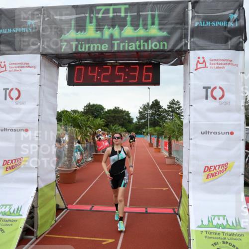 15.06.2025 - 7 Türme Triathlon Michael Strokosch http://msf.ph/oto/7991669 15.06.2025 14:25:35 Ziel 847, 936, 994 meine-sportfotos.de