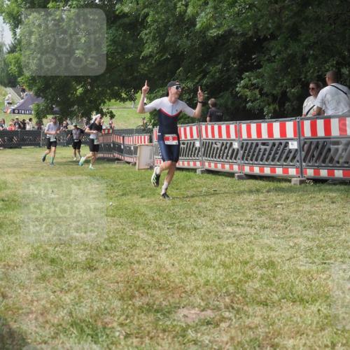 21.06.2025 - 27. Vierlanden-Triathlon KatJ http://msf.ph/oto/7991676 15.06.2025 12:34:17 Laufen  meine-sportfotos.de