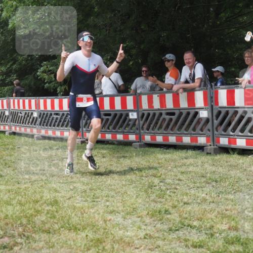 21.06.2025 - 27. Vierlanden-Triathlon KatJ http://msf.ph/oto/7991712 15.06.2025 12:34:18 Laufen  meine-sportfotos.de