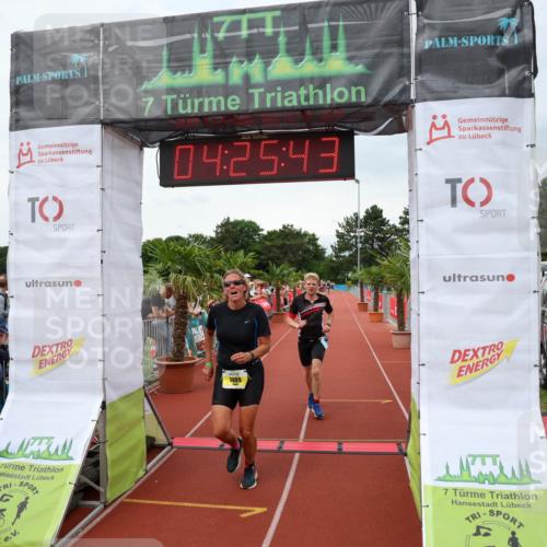 15.06.2025 - 7 Türme Triathlon Michael Strokosch http://msf.ph/oto/7991736 15.06.2025 14:25:42 Ziel 461, 936, 1009 meine-sportfotos.de