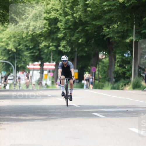 15.06.2025 - 7 Türme Triathlon Yannick Fuchs http://msf.ph/oto/7991746 15.06.2025 13:04:56 Radfahren 464, 474, 944, 1007, 1082 meine-sportfotos.de