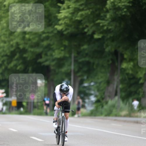 15.06.2025 - 7 Türme Triathlon Yannick Fuchs http://msf.ph/oto/7991768 15.06.2025 11:59:06 Radfahren  meine-sportfotos.de