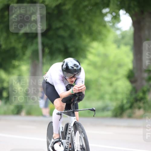 15.06.2025 - 7 Türme Triathlon Yannick Fuchs http://msf.ph/oto/7991779 15.06.2025 11:59:08 Radfahren  meine-sportfotos.de