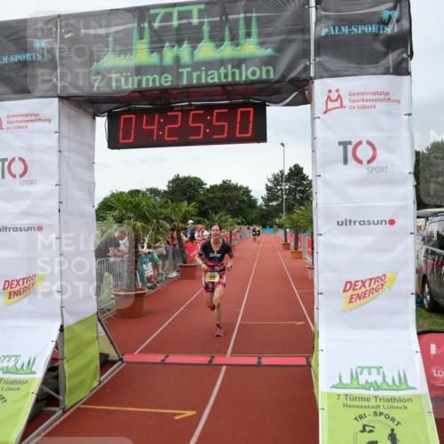 15.06.2025 - 7 Türme Triathlon Michael Strokosch http://msf.ph/oto/7991800 15.06.2025 14:25:50 Ziel 461, 1009, 1115 meine-sportfotos.de