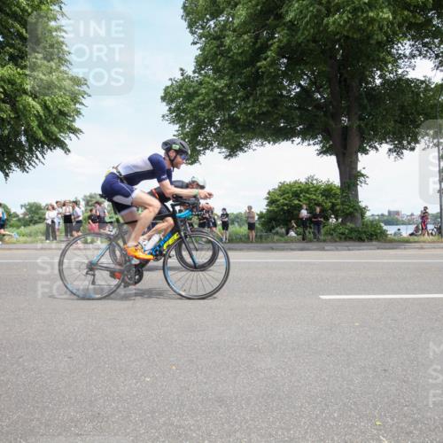 15.06.2025 - 7 Türme Triathlon Yannick Fuchs http://msf.ph/oto/7991806 15.06.2025 13:25:40 Radfahren 536, 626, 862 meine-sportfotos.de