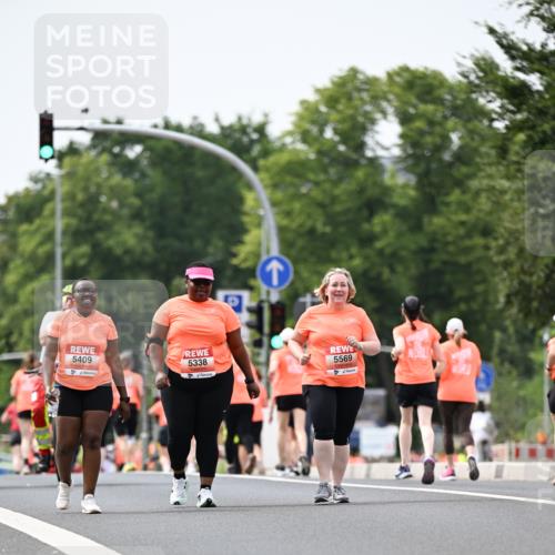 15.06.2025 - REWE Women's Run Dr. Thomas Lammeyer http://msf.ph/oto/7991863 15.06.2025 10:51:40 Laufen 5409, 5338, 5569 meine-sportfotos.de