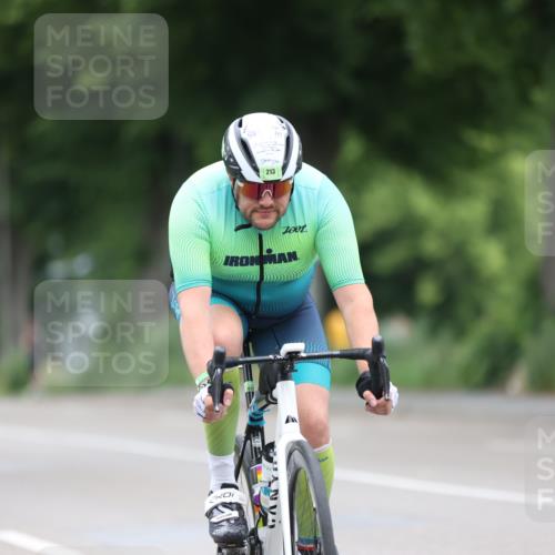 15.06.2025 - 7 Türme Triathlon Yannick Fuchs http://msf.ph/oto/7991880 15.06.2025 11:59:16 Radfahren 213, 281 meine-sportfotos.de