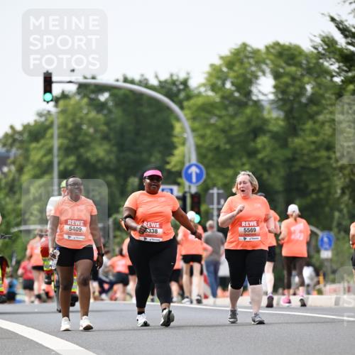 15.06.2025 - REWE Women's Run Dr. Thomas Lammeyer http://msf.ph/oto/7991887 15.06.2025 10:51:41 Laufen 5409, 5338, 5569 meine-sportfotos.de