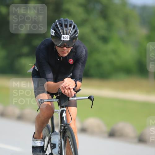 15.06.2025 - 27. Vierlanden-Triathlon H.Heesch http://msf.ph/oto/7991890 15.06.2025 10:02:28 Radfahren 9, 45, 109, 132, 237, 311, 337, 361 meine-sportfotos.de