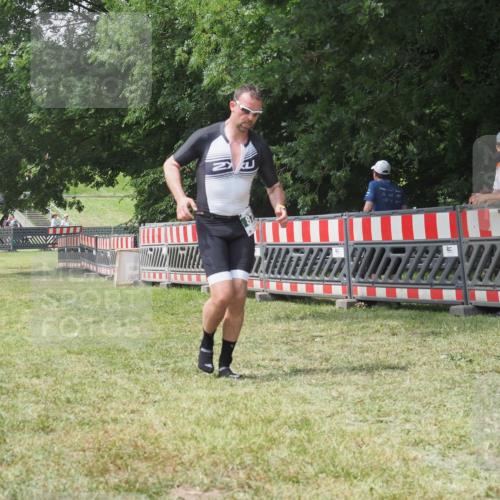 21.06.2025 - 27. Vierlanden-Triathlon KatJ http://msf.ph/oto/7991911 15.06.2025 12:34:33 Laufen  meine-sportfotos.de