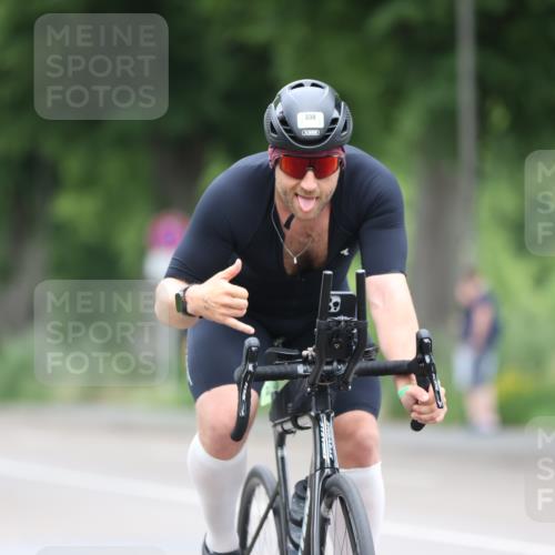 15.06.2025 - 7 Türme Triathlon Yannick Fuchs http://msf.ph/oto/7991944 15.06.2025 11:59:36 Radfahren 243 meine-sportfotos.de