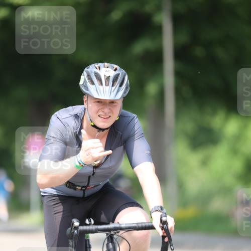 15.06.2025 - 7 Türme Triathlon Yannick Fuchs http://msf.ph/oto/7991975 15.06.2025 13:05:09 Radfahren 469 meine-sportfotos.de