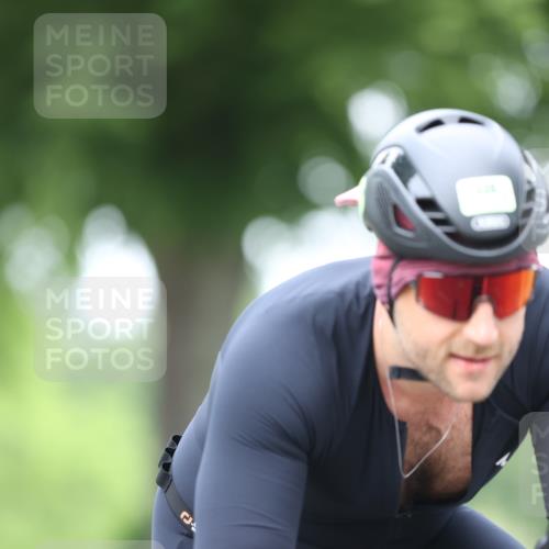 15.06.2025 - 7 Türme Triathlon Yannick Fuchs http://msf.ph/oto/7991987 15.06.2025 11:59:37 Radfahren 243 meine-sportfotos.de