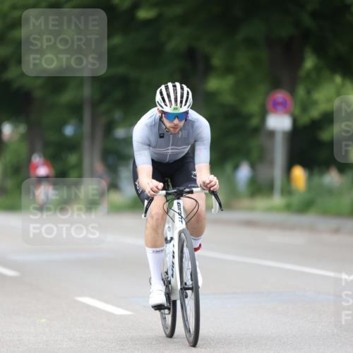 15.06.2025 - 7 Türme Triathlon Yannick Fuchs http://msf.ph/oto/7992038 15.06.2025 11:59:47 Radfahren 277 meine-sportfotos.de