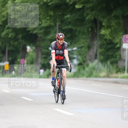 15.06.2025 - 7 Türme Triathlon Yannick Fuchs http://msf.ph/oto/7992172 15.06.2025 11:59:55 Radfahren  meine-sportfotos.de