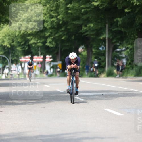 15.06.2025 - 7 Türme Triathlon Yannick Fuchs http://msf.ph/oto/7992188 15.06.2025 13:05:26 Radfahren 218, 292, 619 meine-sportfotos.de